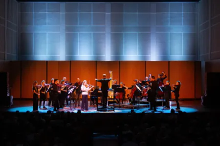 Geniet van een winterse erwtensoep voorafgaand aan Ton Kas